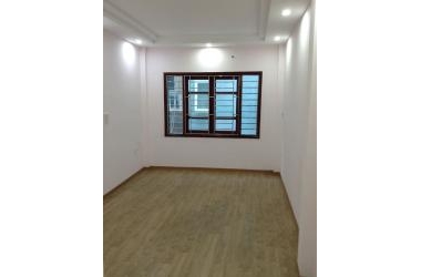 Bán gấp nhà Hoàng Mai, 30m3 x 4 tầng x 2.4 tỷ. LH: 0912519472